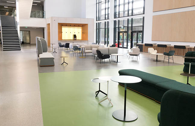 University of the West of Scotland's new Lanarkshire campus installs Flowcrete UK flooring