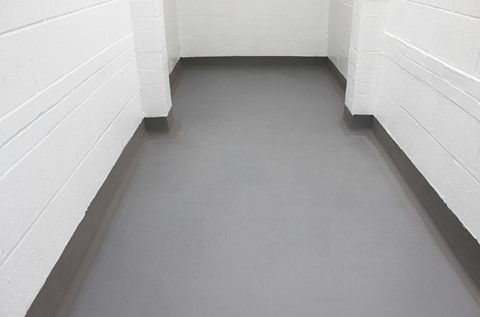 Kennel Refurbishes with Parvovirus Killing Floor Coating