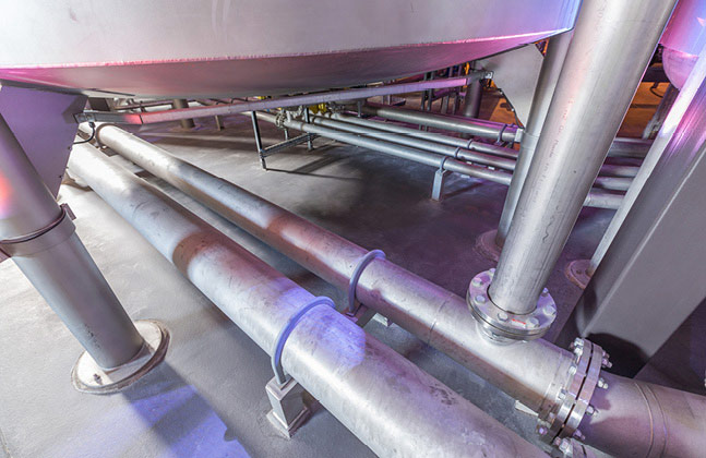 Flowfresh HF LT surrounded by Pipework